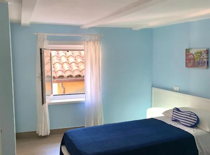 L'angolo Di Mare Centro Di Apartment *